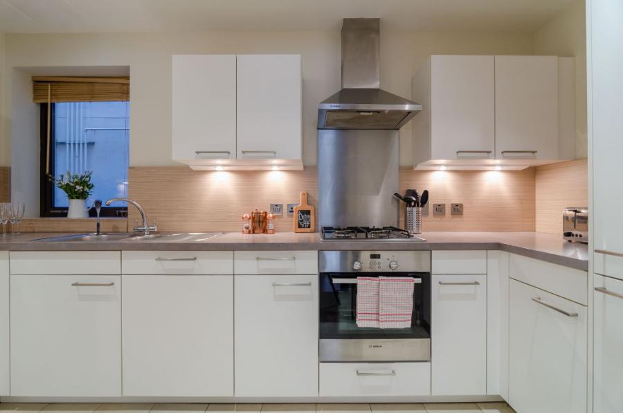 Apt 10 Custom House Square Ulster Street