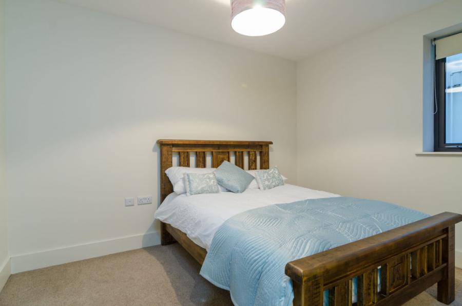 Apt 10 Custom House Square Ulster Street