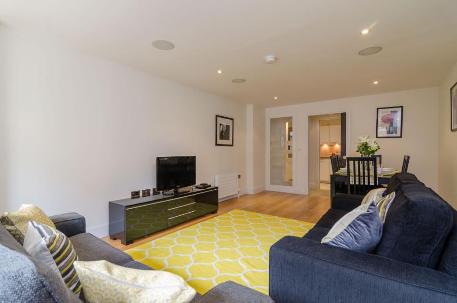 Apt 10 Custom House Square Ulster Street