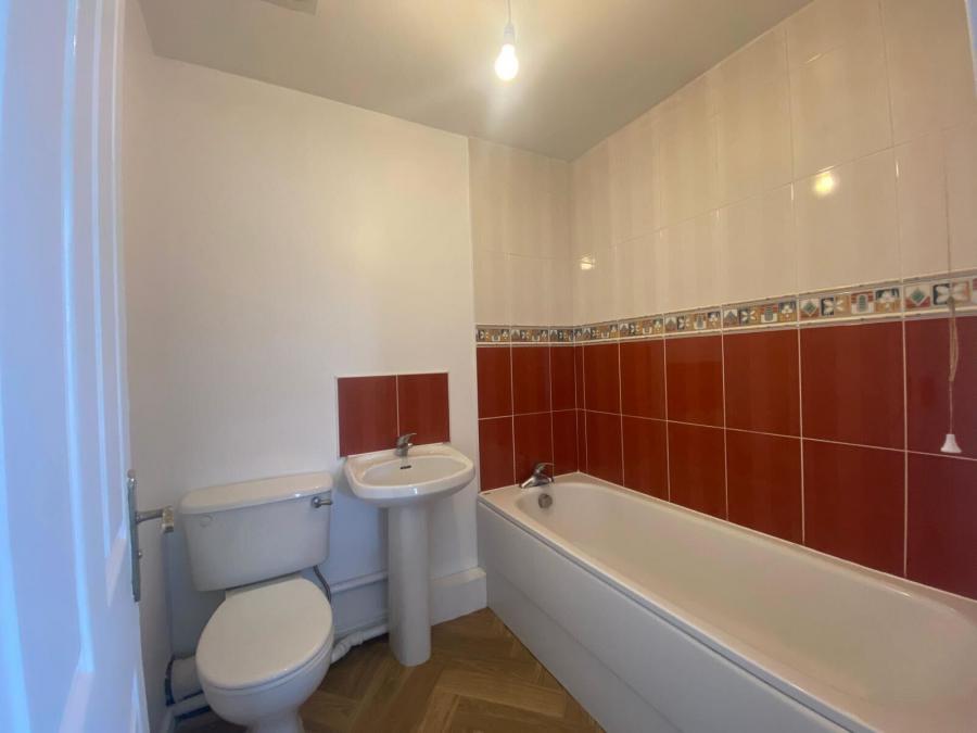 Apt 3, Rosepark Lodge 95 Rosepark