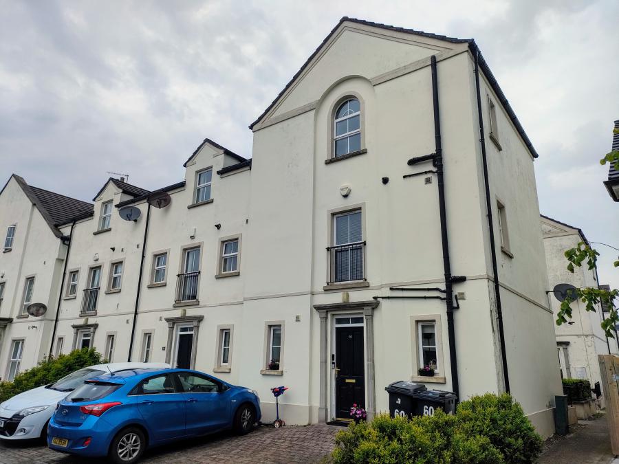 60 The Demesne Hillsborough Road