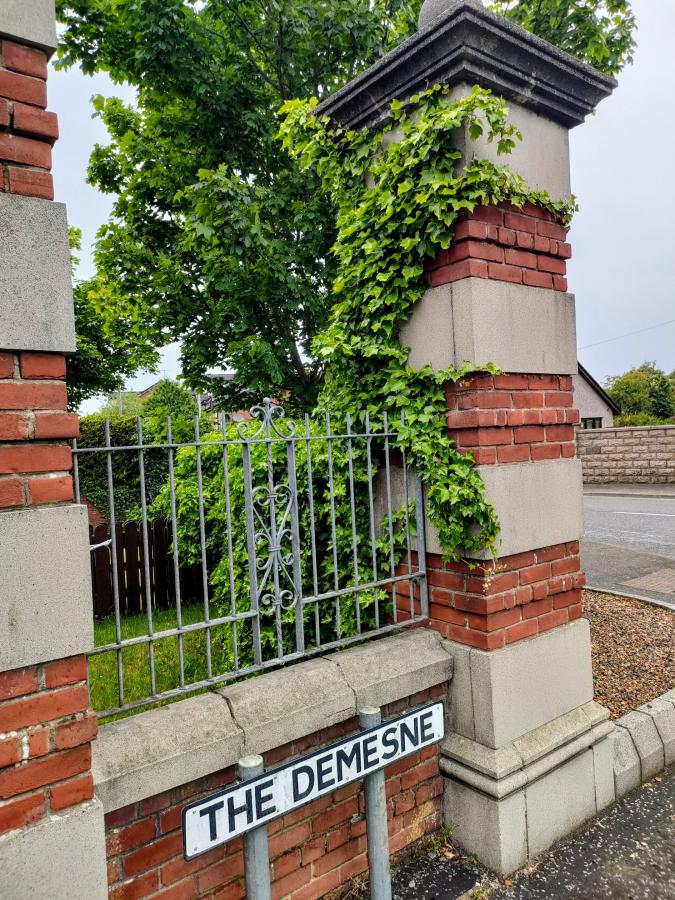 60 The Demesne Hillsborough Road