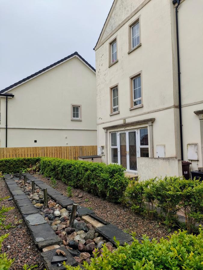 60 The Demesne Hillsborough Road