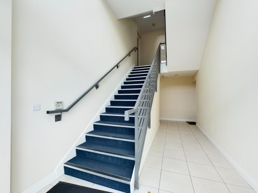 Apt 7, 1 Halfpenny Mews
