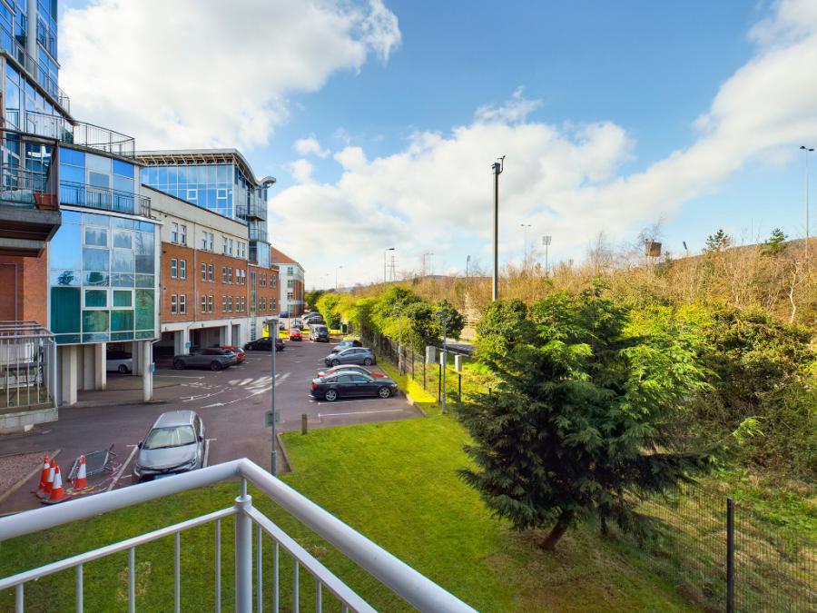 Apt 11 Woodlands Manor Stockmans Way
