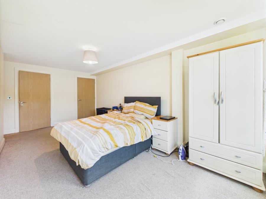 Apt 11 Woodlands Manor Stockmans Way