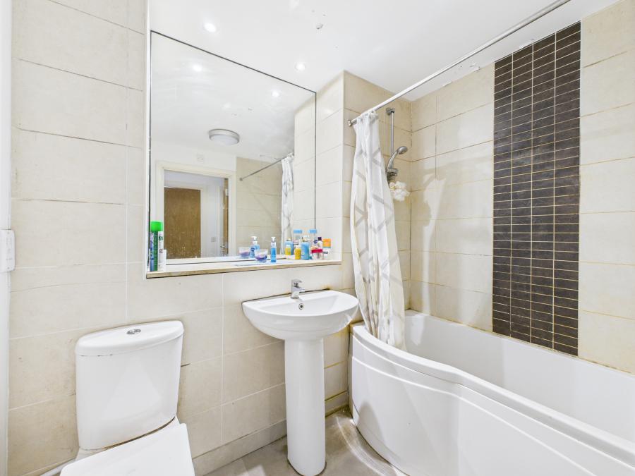Apt 44, Victoria Place 20 Wellwood Street