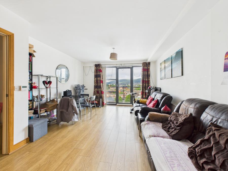 Apt 44, Victoria Place 20 Wellwood Street