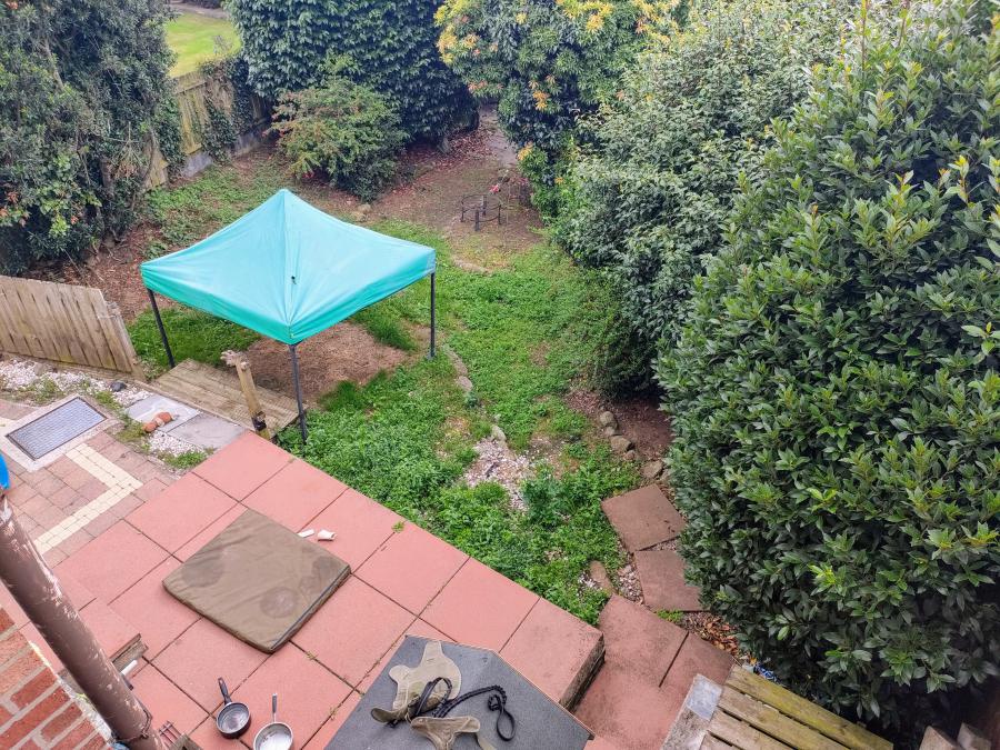 7 Roddens Gardens