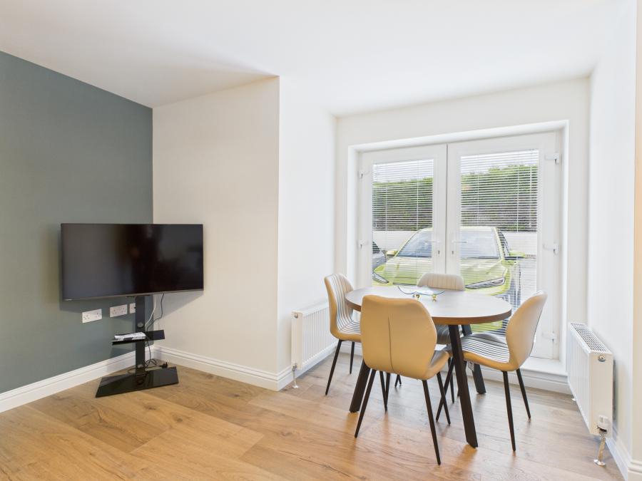 4, Grafton Court  85 Kings Road