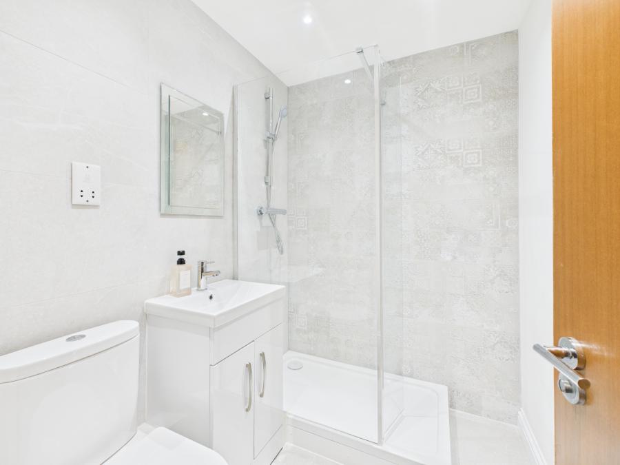 4, Grafton Court  85 Kings Road