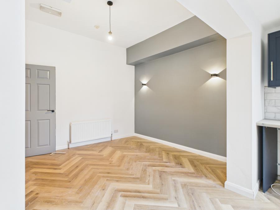 Room 1 419 Woodstock Road