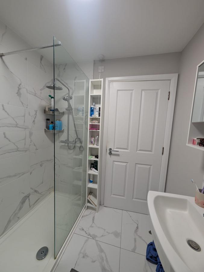 Apartment 2 Roseland Place