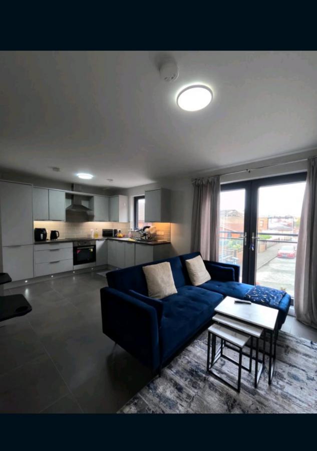 Apartment 2 Roseland Place