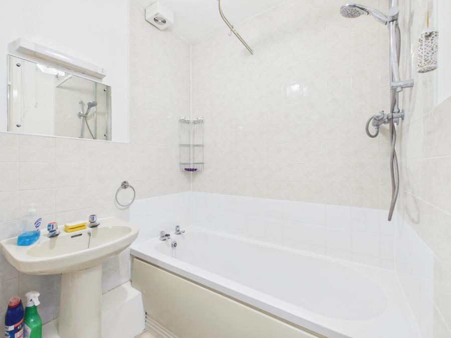 30, Lockside Court Lockside Road