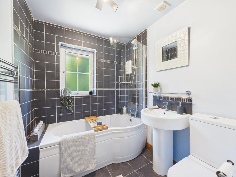 15 Edenderry Cottages Edenderry