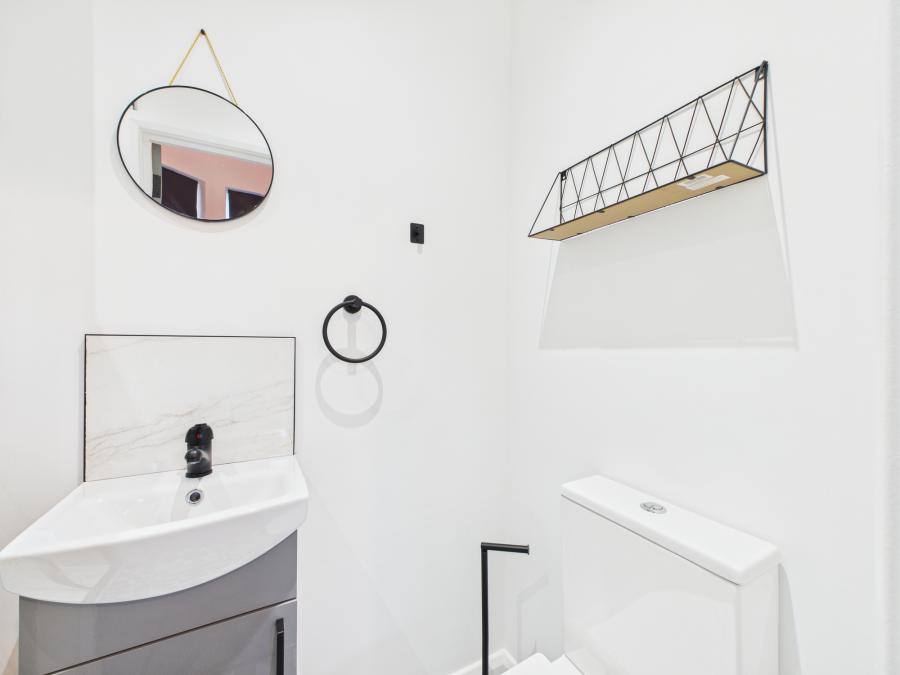 Room 1, 419  Woodstock Road