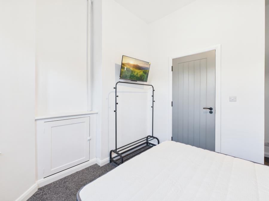 Room 1, 419  Woodstock Road