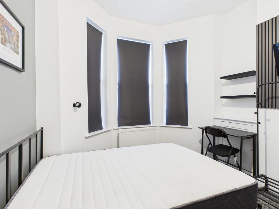 Room 1, 419  Woodstock Road