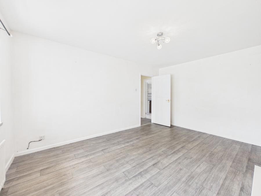 7 Carnbrae Park