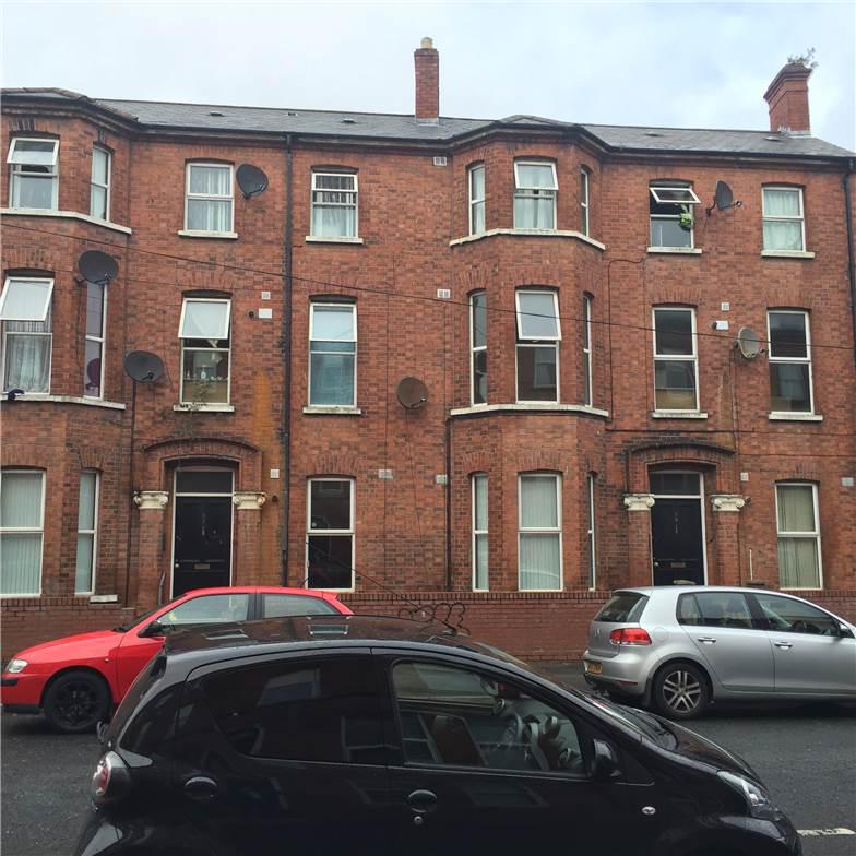 Flat 1, 89 Fitzroy Avenue