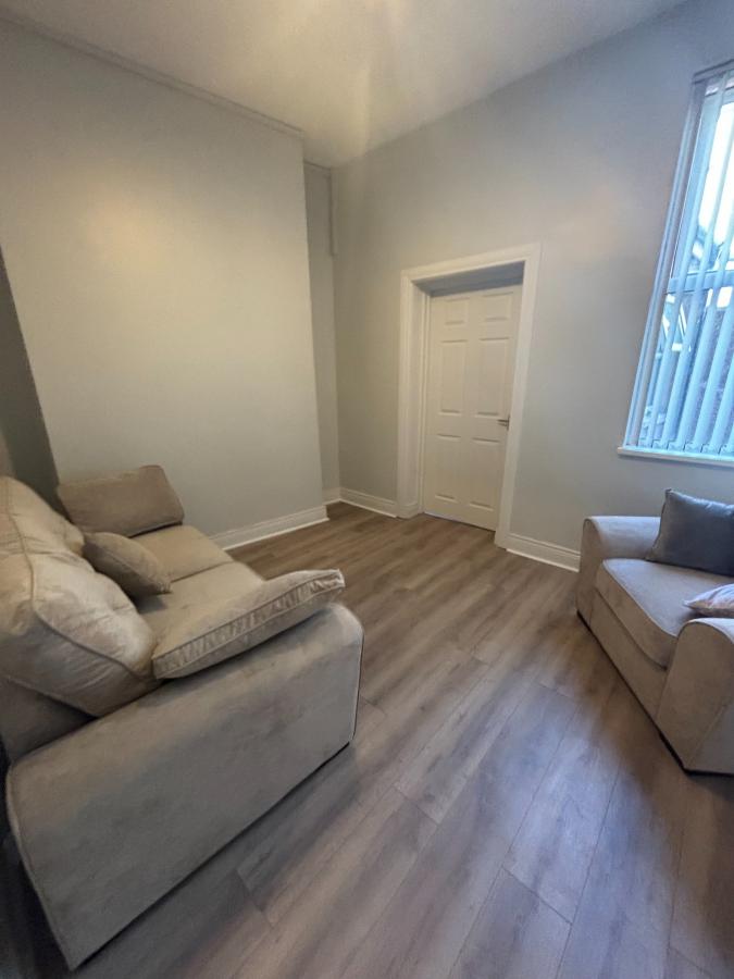 Flat 1, 89 Fitzroy Avenue