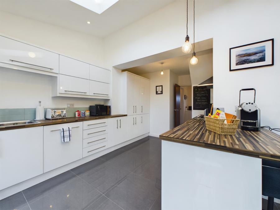 32 Millar Street