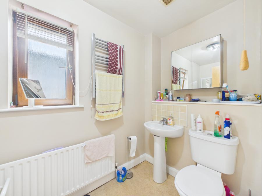 Apartment 2, 39 Thorndyke Street