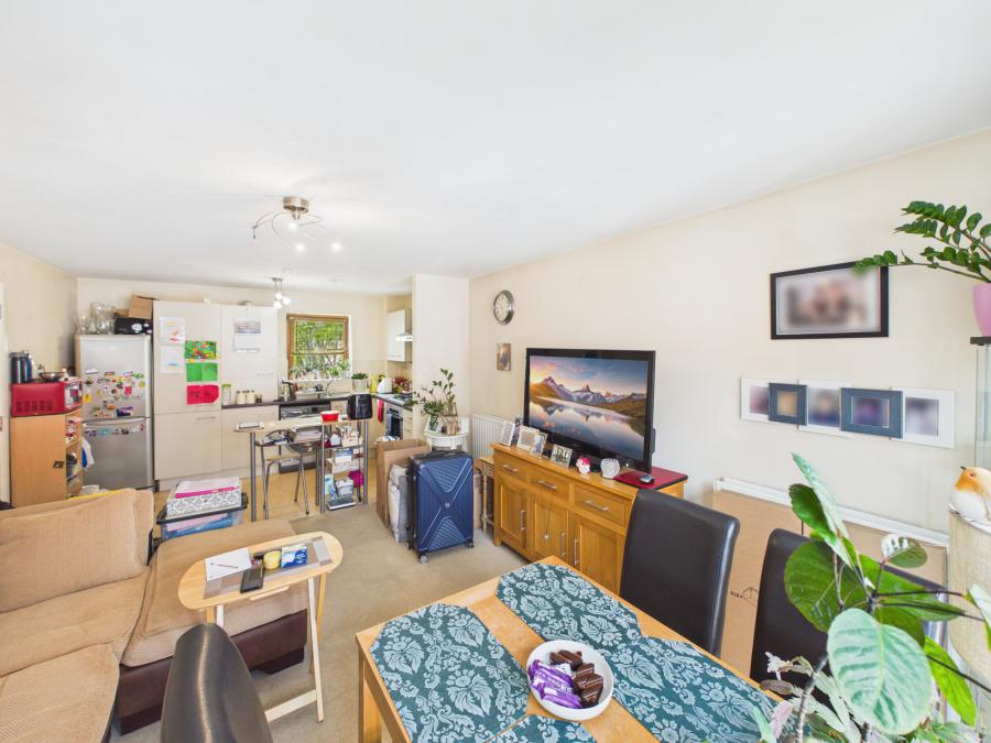 Apartment 2, 39 Thorndyke Street