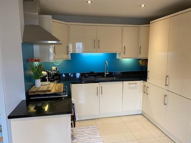 Apt 8, 22 Upper Lisburn Road