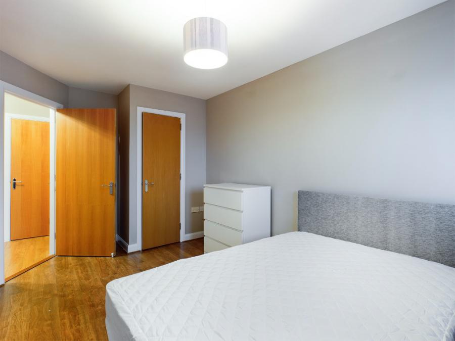 Apt 22 Firmount Building 2, 74 Old Bakers Court