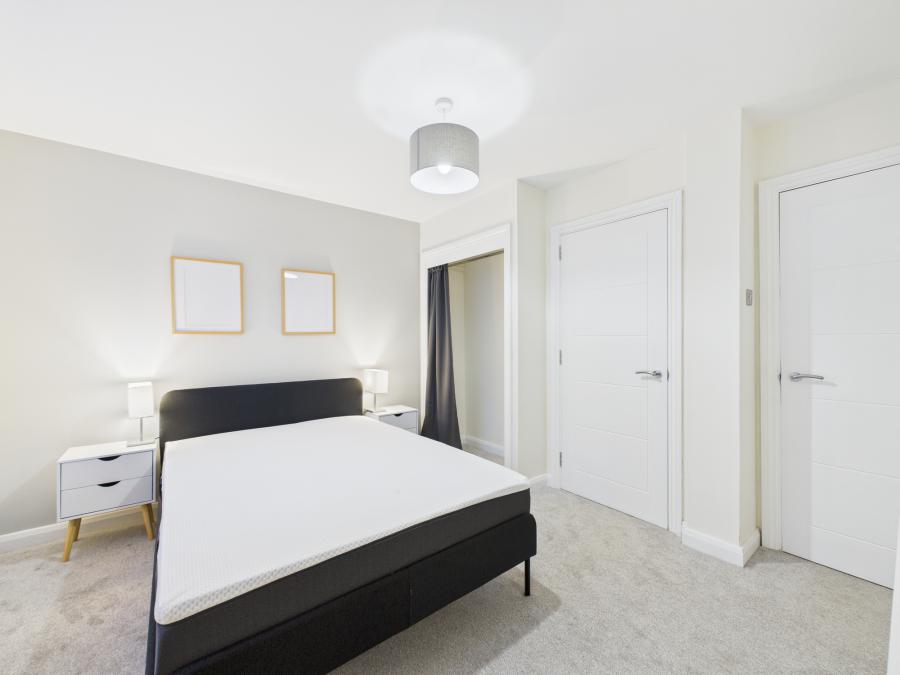 Apt 51, Bass Buildings Alfred Street