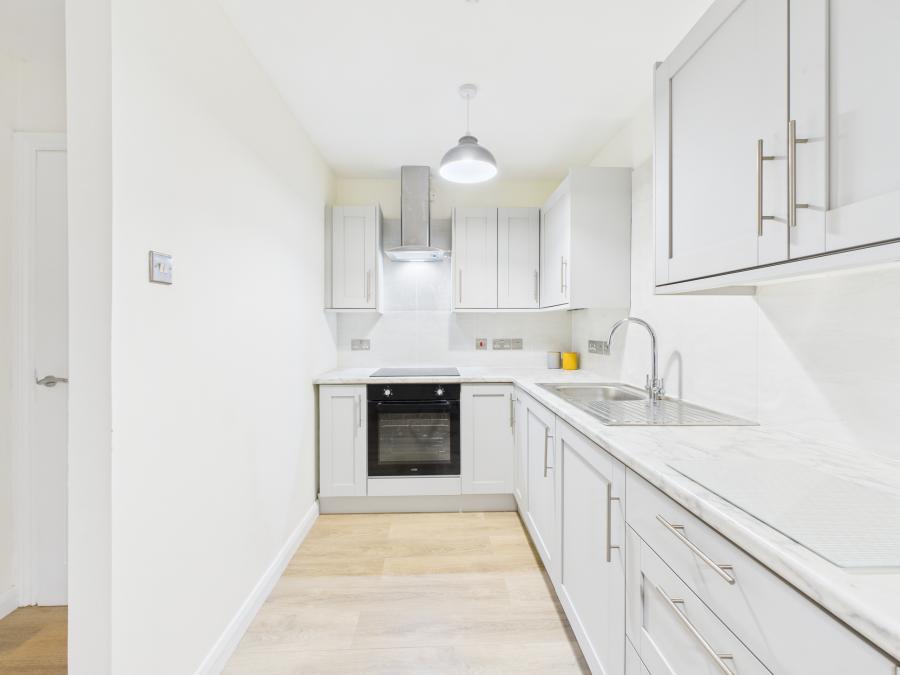 Apt 51, Bass Buildings Alfred Street