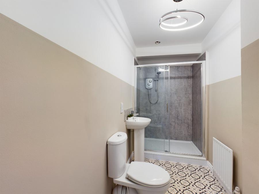 3.2 Eglantine Avenue