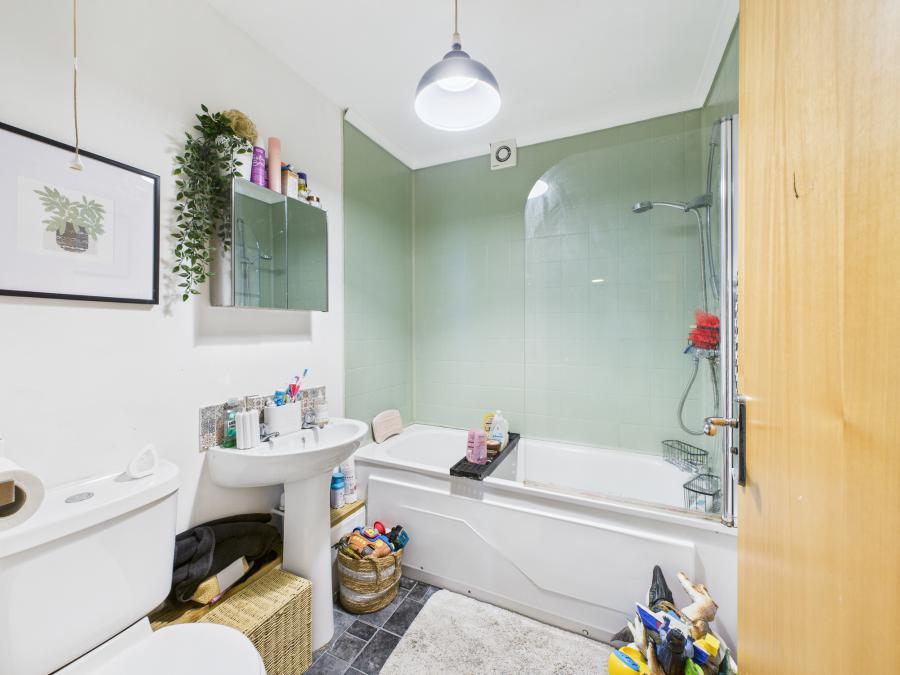 79B Heath Lodge Drive