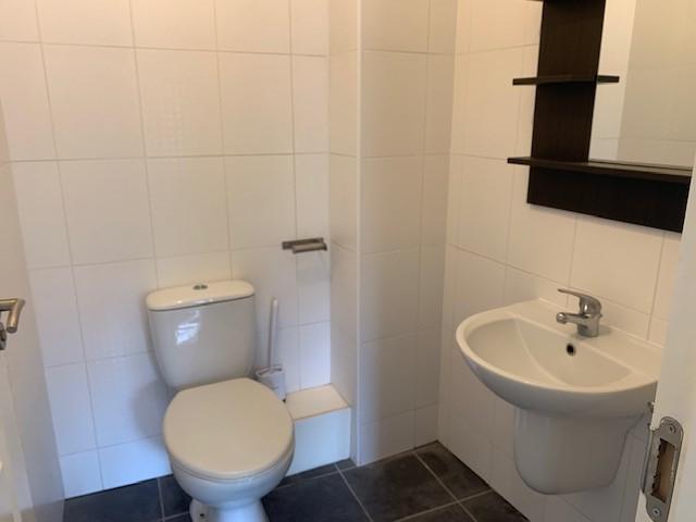 Apt 38, Bell Towers, 5 Bell Towers South