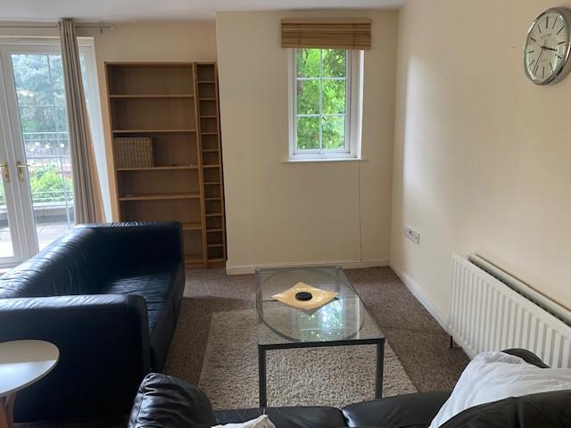 Apt 38, Bell Towers, 5 Bell Towers South