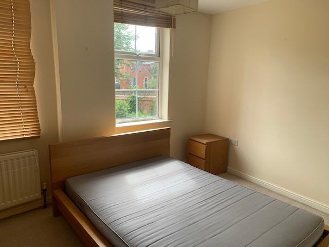 Apt 38, Bell Towers, 5 Bell Towers South