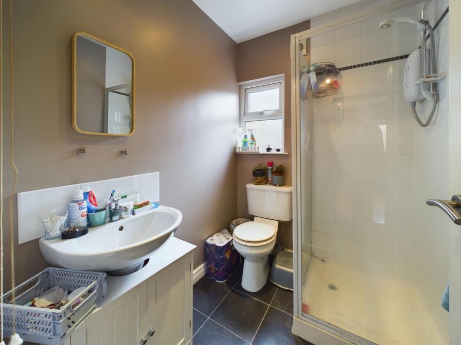 Apt 4 Belgravia House, 2A Belgravia Avenue