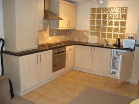 Apt 5, Bloomfield Place 1A Ravenscroft Street