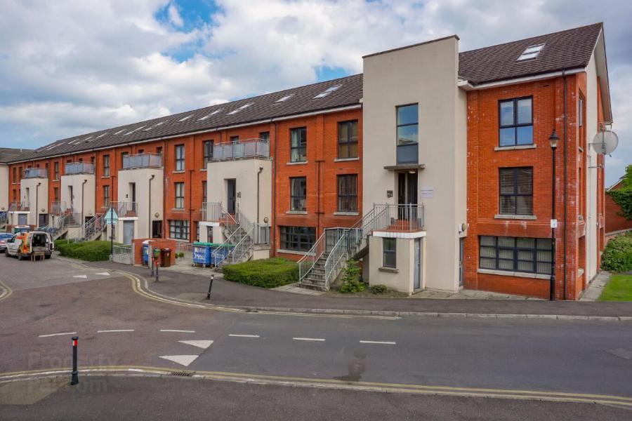 Apt 38 Greenwood Building Old Bakers Court