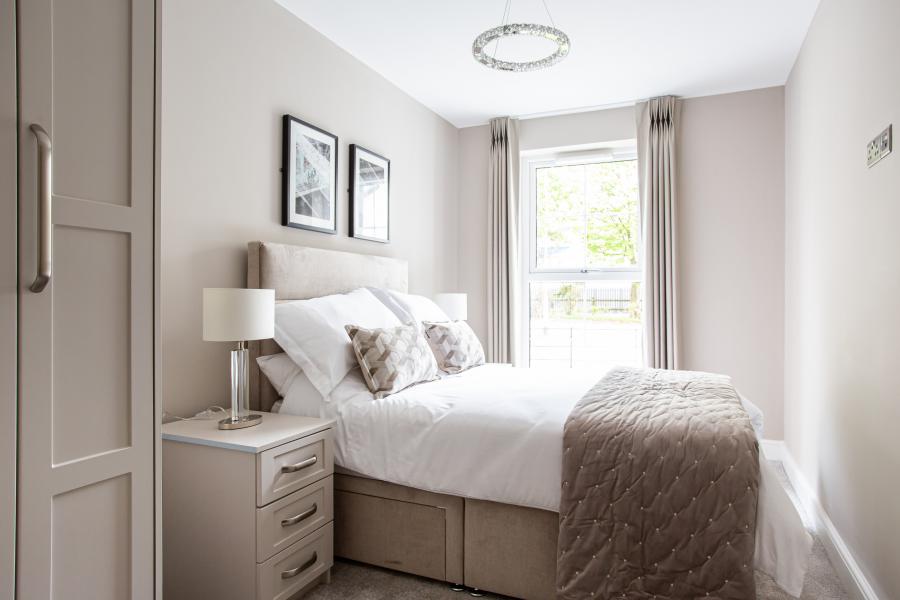 Apt 4 , Lesley Park Royal  1 Rosepark Gardens