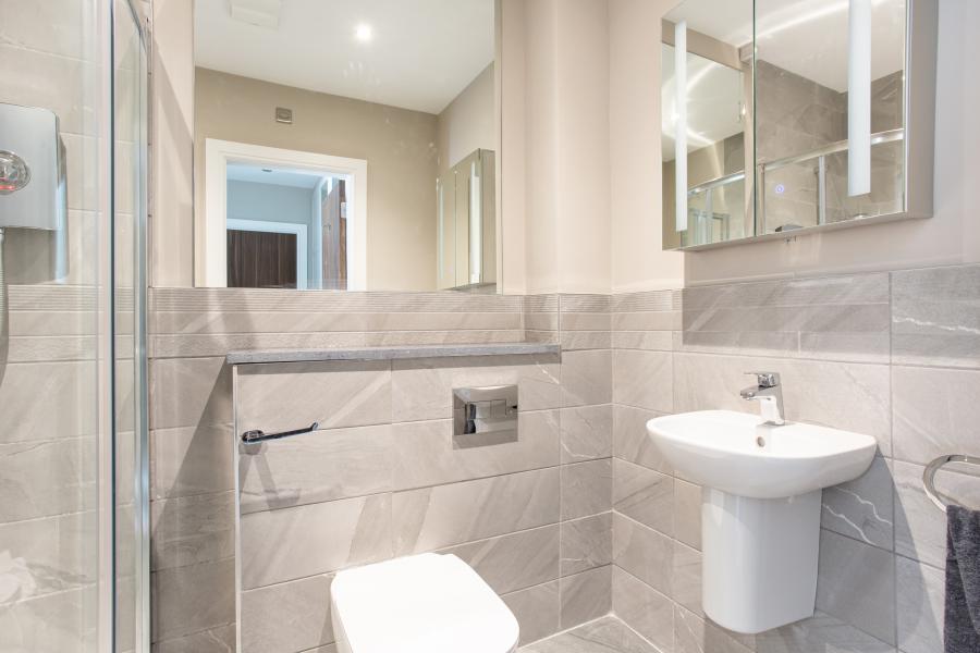 Apt 3, Lesley Park Royal 1 Rosepark Gardens