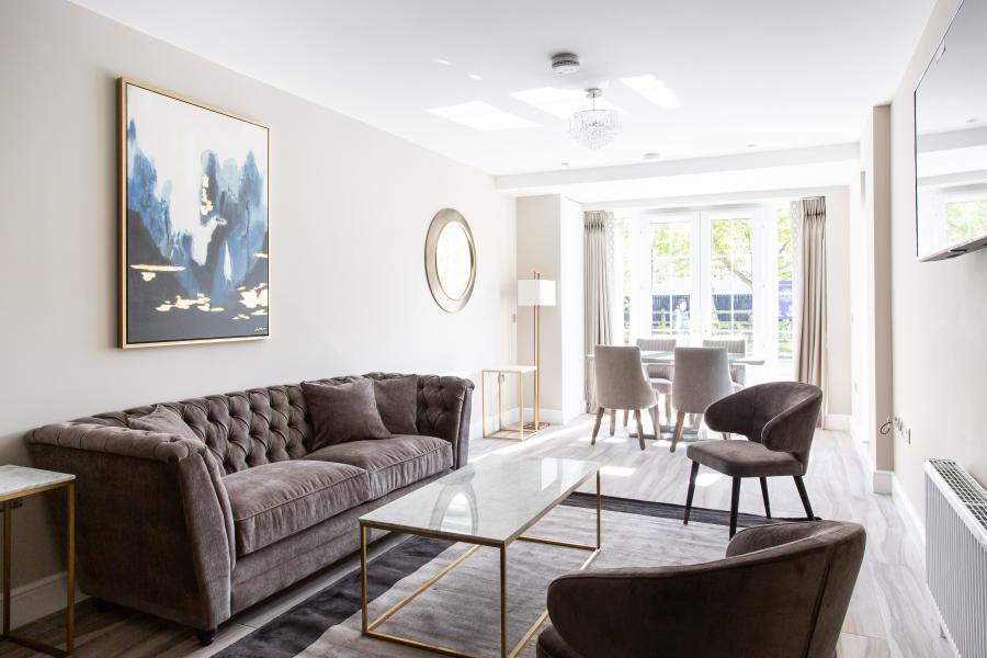 Apt 3, Lesley Park Royal 1 Rosepark Gardens