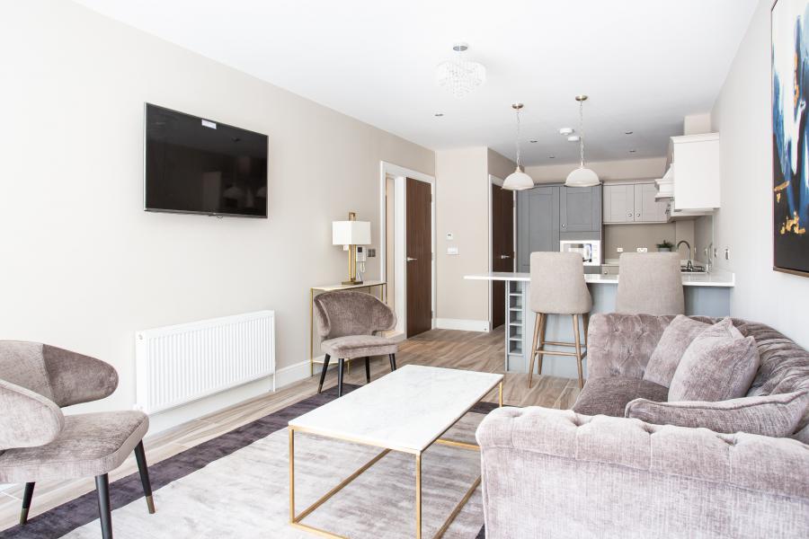 Apt 3, Lesley Park Royal 1 Rosepark Gardens