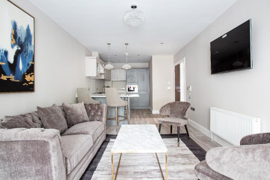 Apt 14, 1 Rosepark Gardens Lesley Park Royal