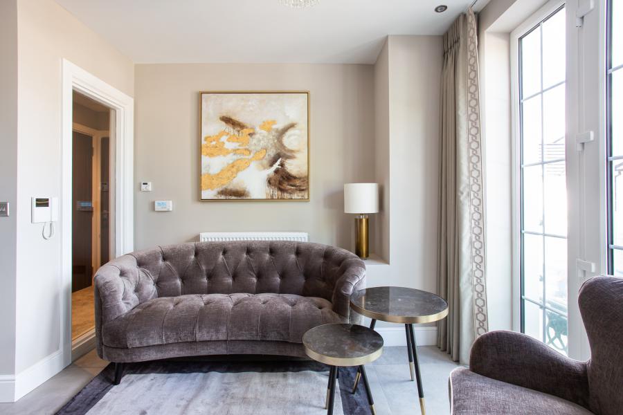 Apt 6, Lesley Park Royal 1 Rosepark Gardens