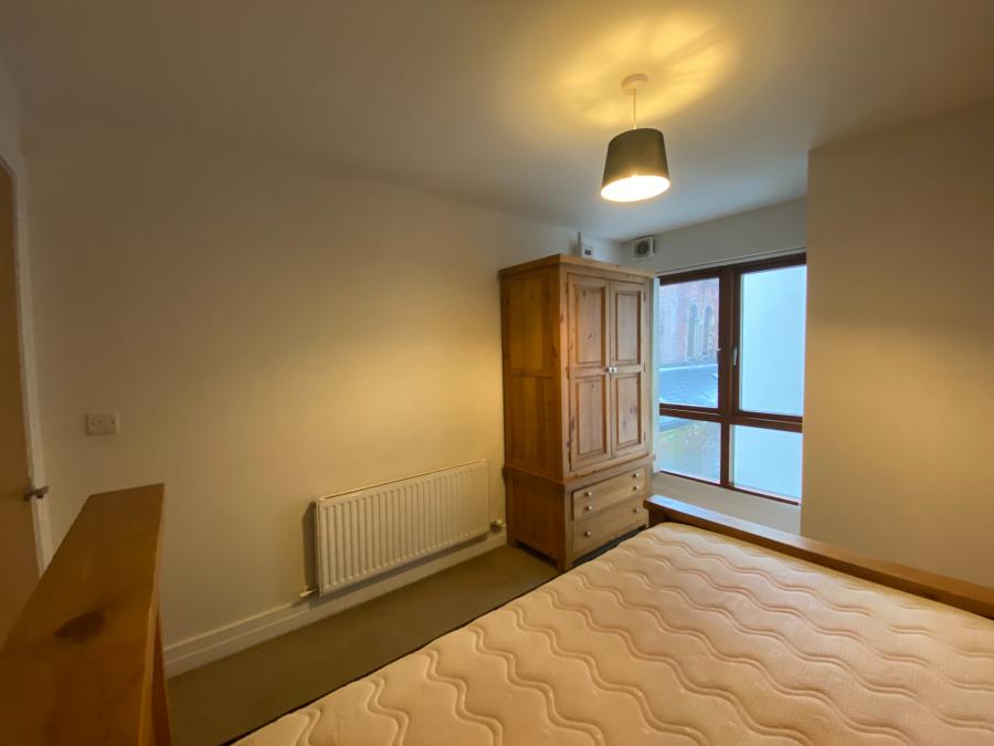 Apt 12, The Merchant Building (James C Princes Dock Street