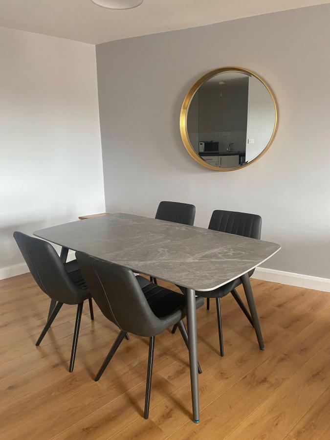 Apt 24 Annesley Building, Old Bakers Court