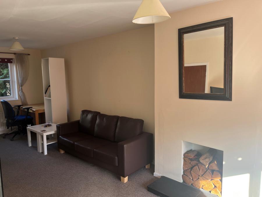 7 Ampere Court 7 Ampere Court